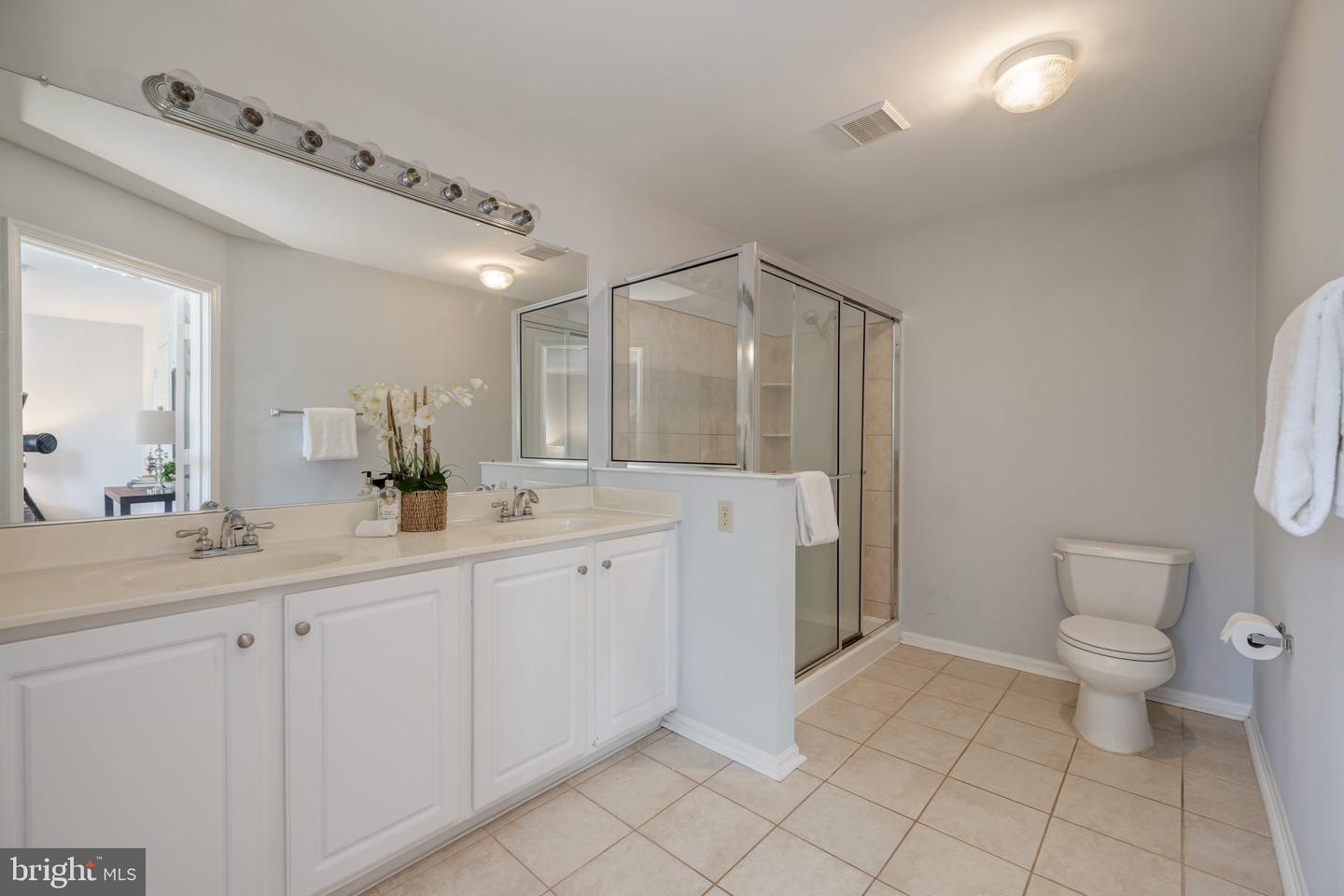 2040 PIERIS CT, VIENNA, Virginia 22182, 3 Bedrooms Bedrooms, ,2 BathroomsBathrooms,Residential,For sale,2040 PIERIS CT,VAFX2268870 MLS # VAFX2268870