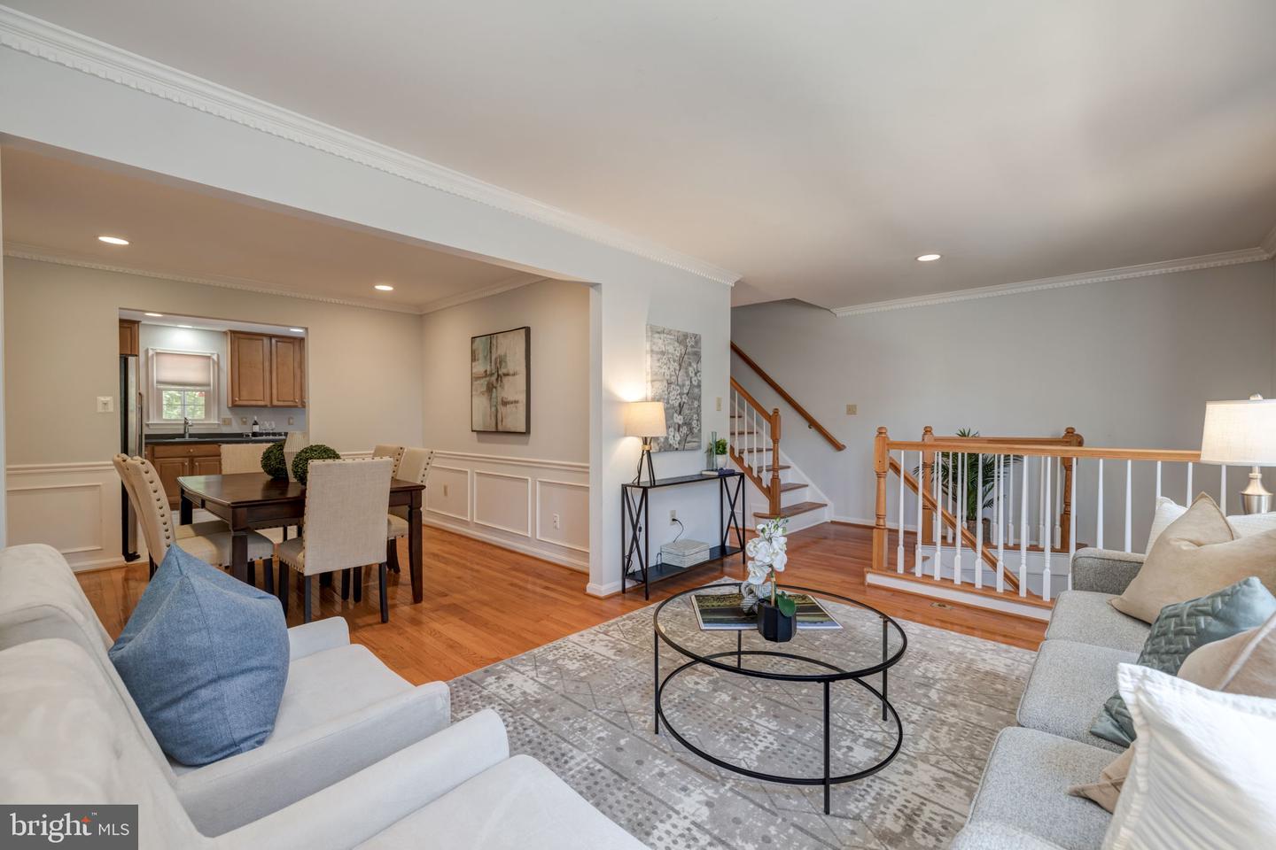 2040 PIERIS CT, VIENNA, Virginia 22182, 3 Bedrooms Bedrooms, ,2 BathroomsBathrooms,Residential,For sale,2040 PIERIS CT,VAFX2268870 MLS # VAFX2268870