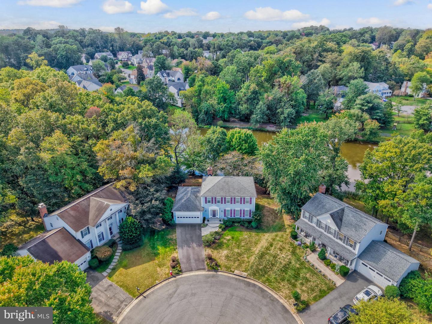 7 S LOWERY CT, STERLING, Virginia 20165, 4 Bedrooms Bedrooms, ,3 BathroomsBathrooms,Residential,For sale,7 S LOWERY CT,VALO2107518 MLS # VALO2107518