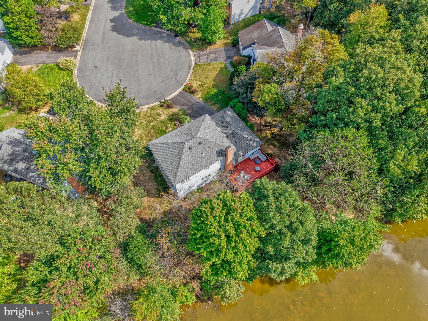 7 S LOWERY CT, STERLING, Virginia 20165, 4 Bedrooms Bedrooms, ,3 BathroomsBathrooms,Residential,For sale,7 S LOWERY CT,VALO2107518 MLS # VALO2107518