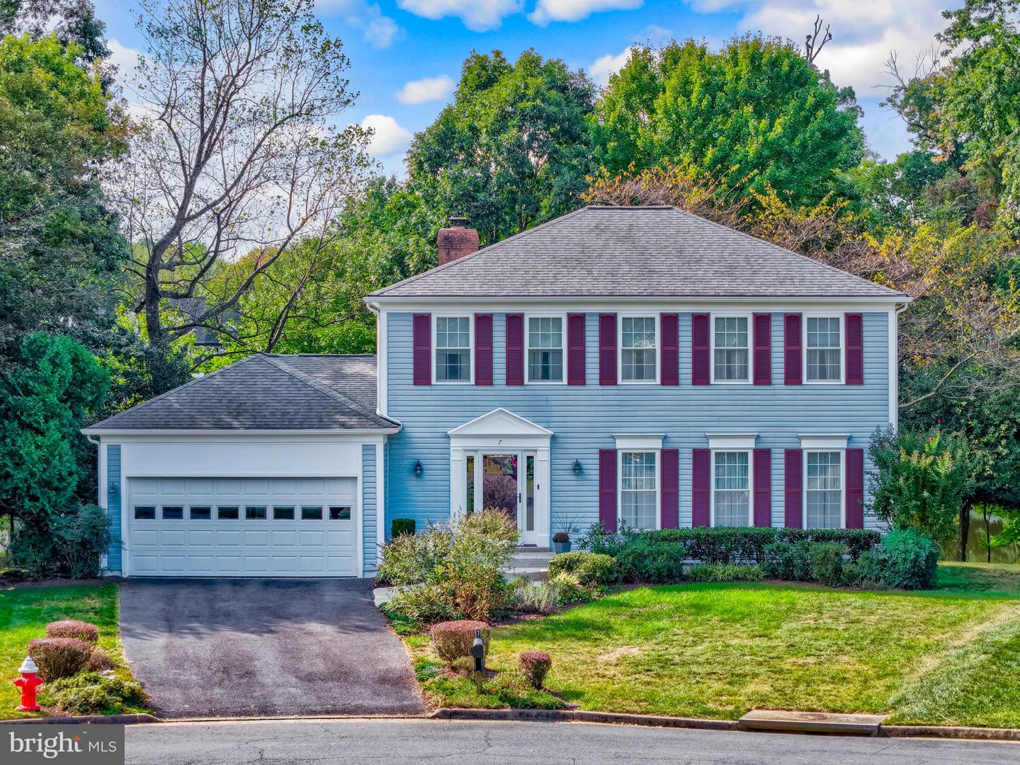 7 S LOWERY CT, STERLING, Virginia 20165, 4 Bedrooms Bedrooms, ,3 BathroomsBathrooms,Residential,For sale,7 S LOWERY CT,VALO2107518 MLS # VALO2107518