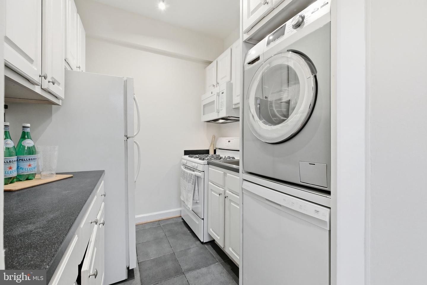 4007 CONNECTICUT AVE NW #304, WASHINGTON, District Of Columbia 20008, 1 Bedroom Bedrooms, ,1 BathroomBathrooms,Residential,For sale,4007 CONNECTICUT AVE NW #304,DCDC2223970 MLS # DCDC2223970