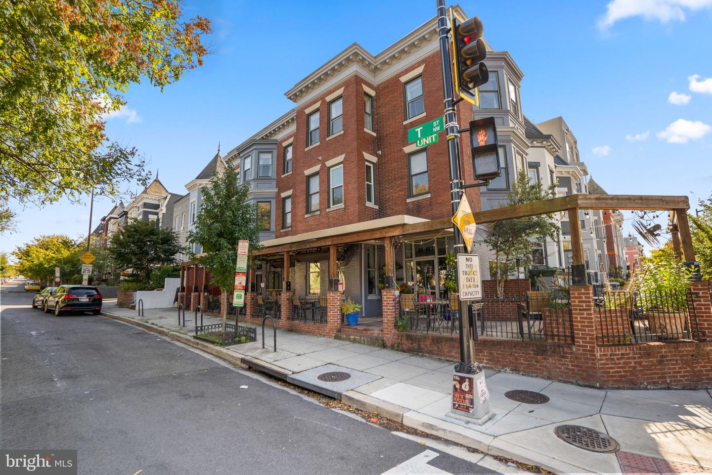 1831 1ST ST NW #3, WASHINGTON, District Of Columbia 20001, 2 Bedrooms Bedrooms, ,2 BathroomsBathrooms,Residential,For sale,1831 1ST ST NW #3,DCDC2224128 MLS # DCDC2224128