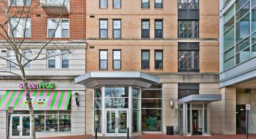 444 W BROAD ST #614, FALLS CHURCH, Virginia 22046, 2 Bedrooms Bedrooms, ,2 BathroomsBathrooms,Residential,For sale,444 W BROAD ST #614,VAFA2003306 MLS # VAFA2003306
