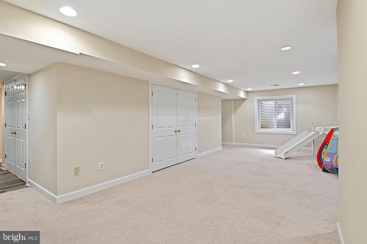 2918 GLENVALE DR, FAIRFAX, Virginia 22031, 6 Bedrooms Bedrooms, ,3 BathroomsBathrooms,Residential,For sale,2918 GLENVALE DR,VAFX2269362 MLS # VAFX2269362