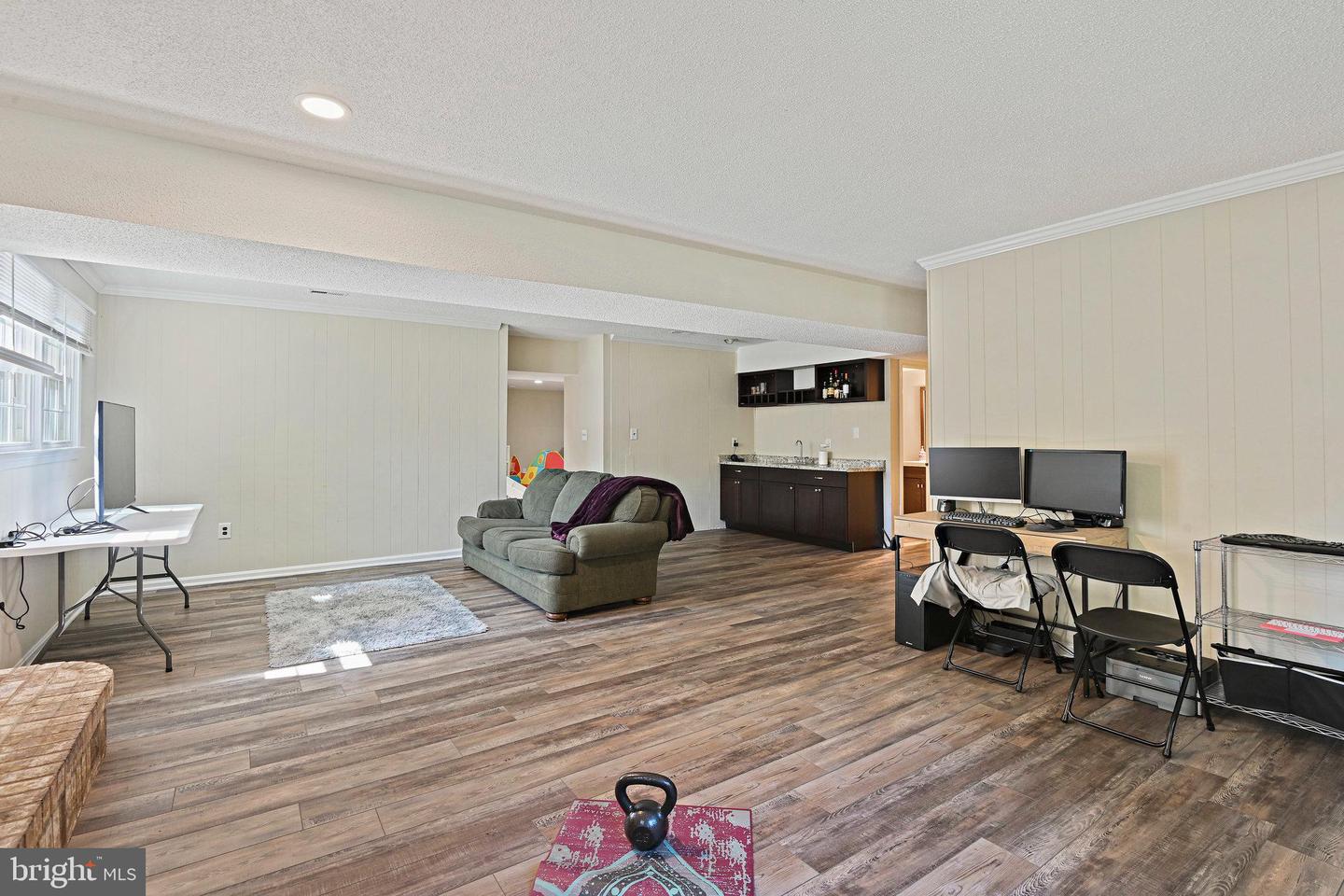 2918 GLENVALE DR, FAIRFAX, Virginia 22031, 6 Bedrooms Bedrooms, ,3 BathroomsBathrooms,Residential,For sale,2918 GLENVALE DR,VAFX2269362 MLS # VAFX2269362