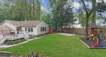 2918 GLENVALE DR, FAIRFAX, Virginia 22031, 6 Bedrooms Bedrooms, ,3 BathroomsBathrooms,Residential,For sale,2918 GLENVALE DR,VAFX2269362 MLS # VAFX2269362
