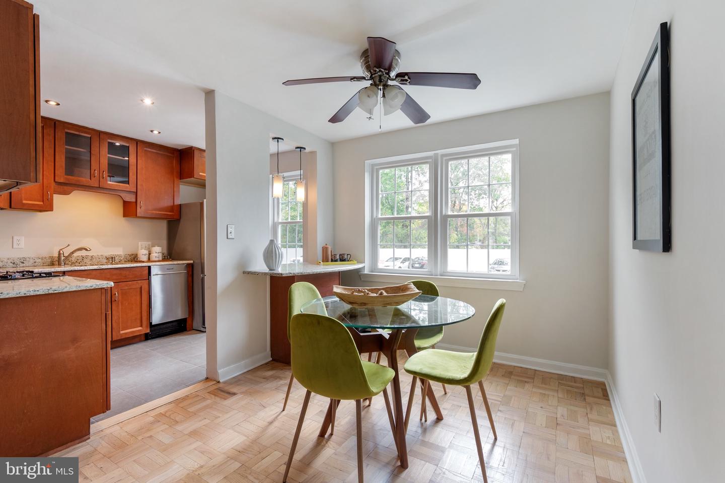 6702 W WAKEFIELD DR #A2, ALEXANDRIA, Virginia 22307, 2 Bedrooms Bedrooms, ,1 BathroomBathrooms,Residential,For sale,6702 W WAKEFIELD DR #A2,VAFX2269446 MLS # VAFX2269446