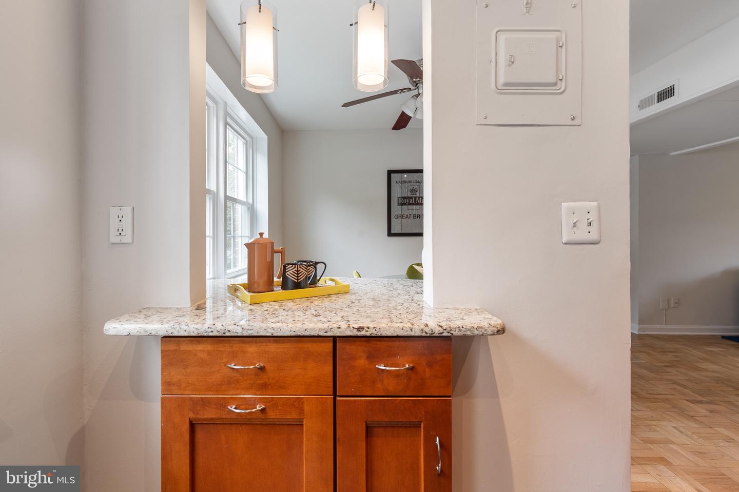 6702 W WAKEFIELD DR #A2, ALEXANDRIA, Virginia 22307, 2 Bedrooms Bedrooms, ,1 BathroomBathrooms,Residential,For sale,6702 W WAKEFIELD DR #A2,VAFX2269446 MLS # VAFX2269446