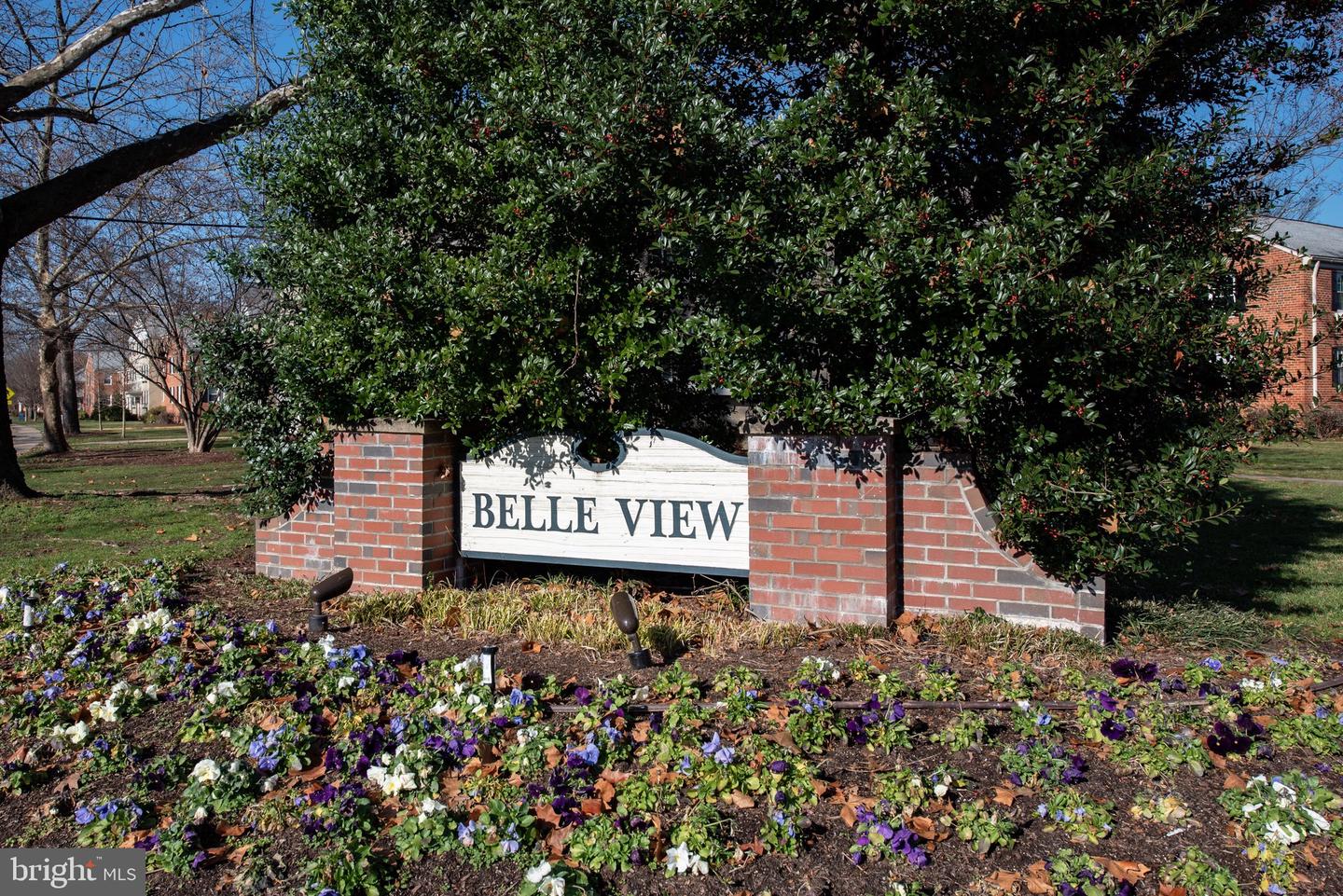 6702 W WAKEFIELD DR #A2, ALEXANDRIA, Virginia 22307, 2 Bedrooms Bedrooms, ,1 BathroomBathrooms,Residential,For sale,6702 W WAKEFIELD DR #A2,VAFX2269446 MLS # VAFX2269446