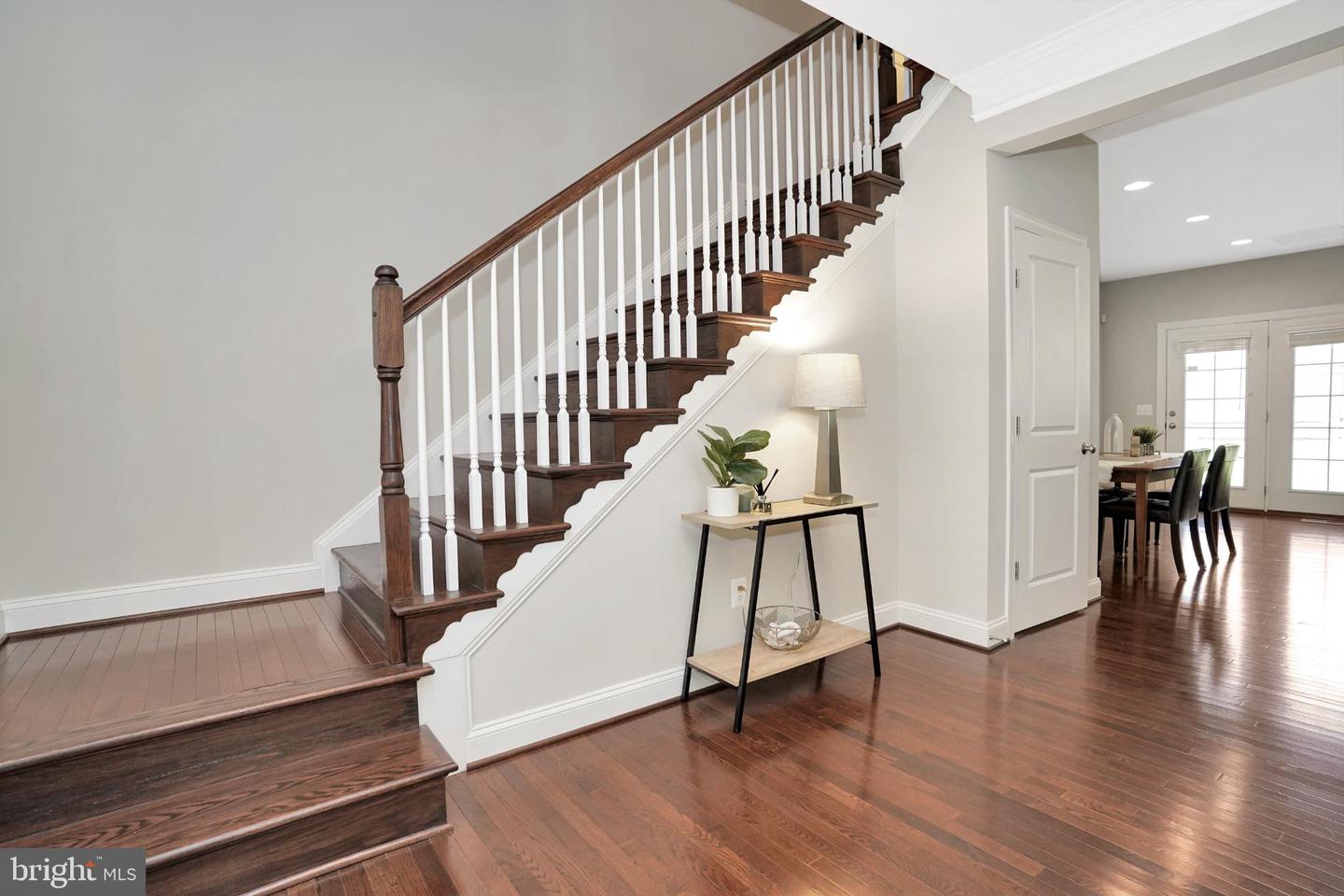 6638 SCHURTZ ST, ALEXANDRIA, Virginia 22310, 5 Bedrooms Bedrooms, 10 Rooms Rooms,4 BathroomsBathrooms,Residential,For sale,6638 SCHURTZ ST,VAFX2269534 MLS # VAFX2269534