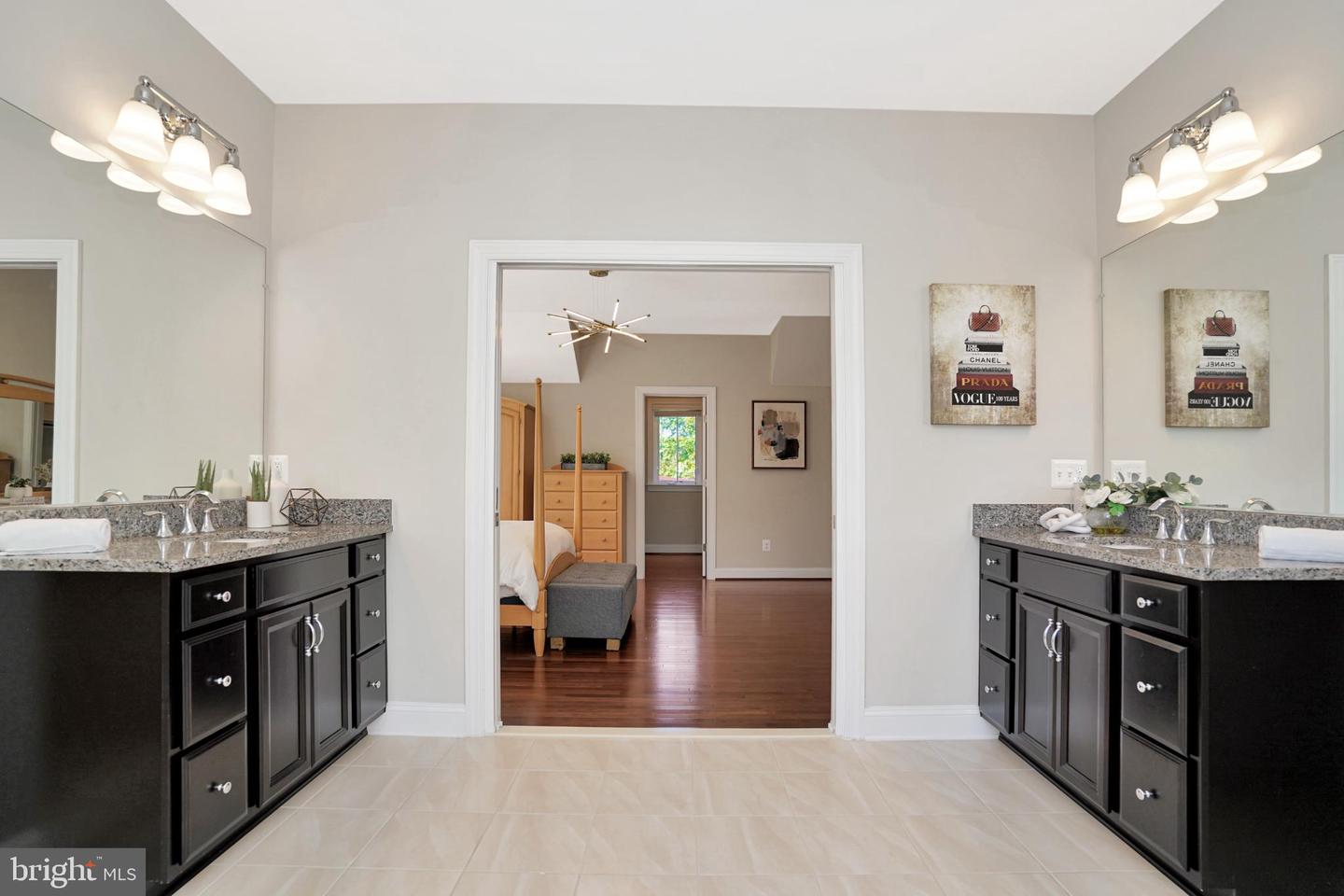 6638 SCHURTZ ST, ALEXANDRIA, Virginia 22310, 5 Bedrooms Bedrooms, 10 Rooms Rooms,4 BathroomsBathrooms,Residential,For sale,6638 SCHURTZ ST,VAFX2269534 MLS # VAFX2269534