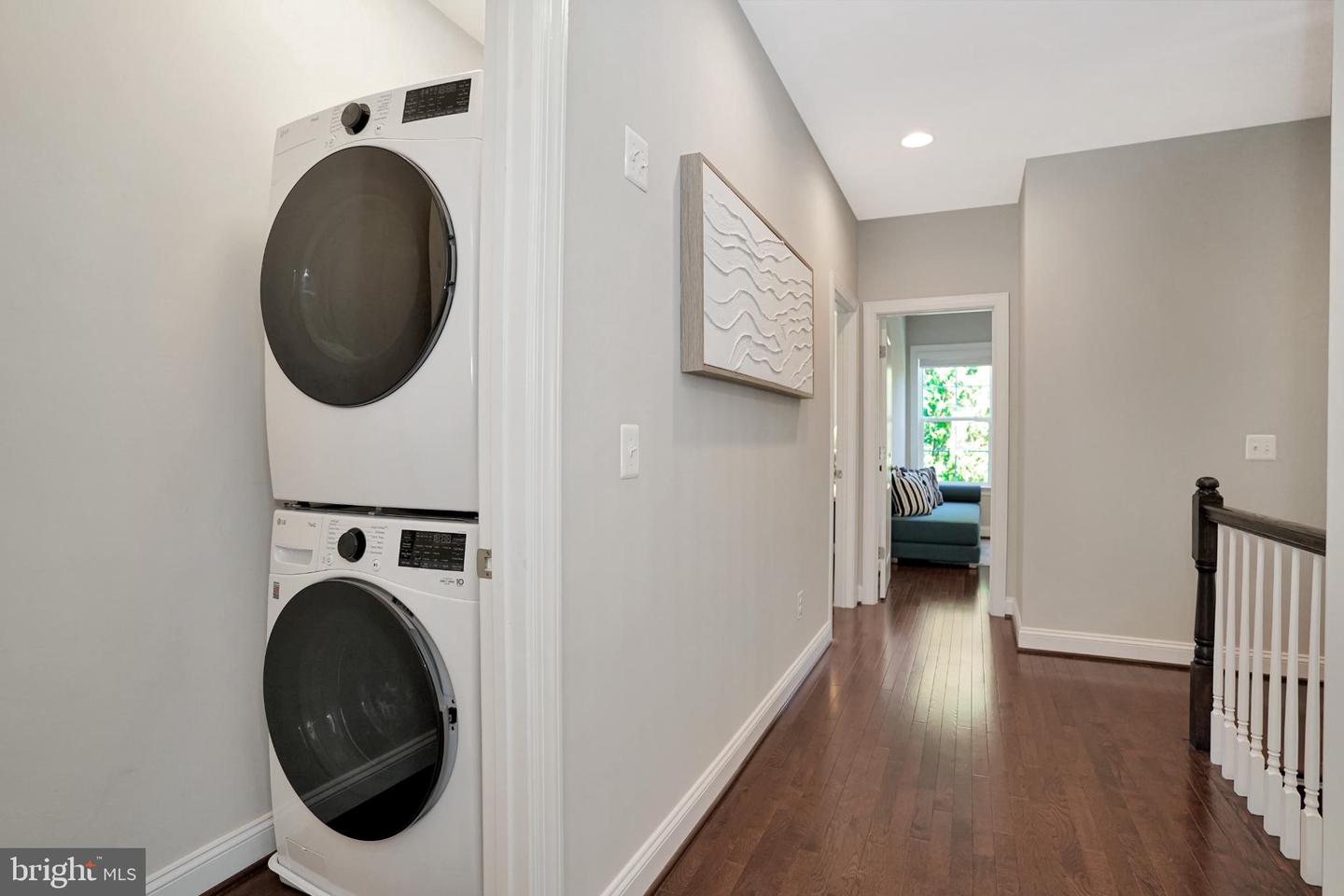 6638 SCHURTZ ST, ALEXANDRIA, Virginia 22310, 5 Bedrooms Bedrooms, 10 Rooms Rooms,4 BathroomsBathrooms,Residential,For sale,6638 SCHURTZ ST,VAFX2269534 MLS # VAFX2269534