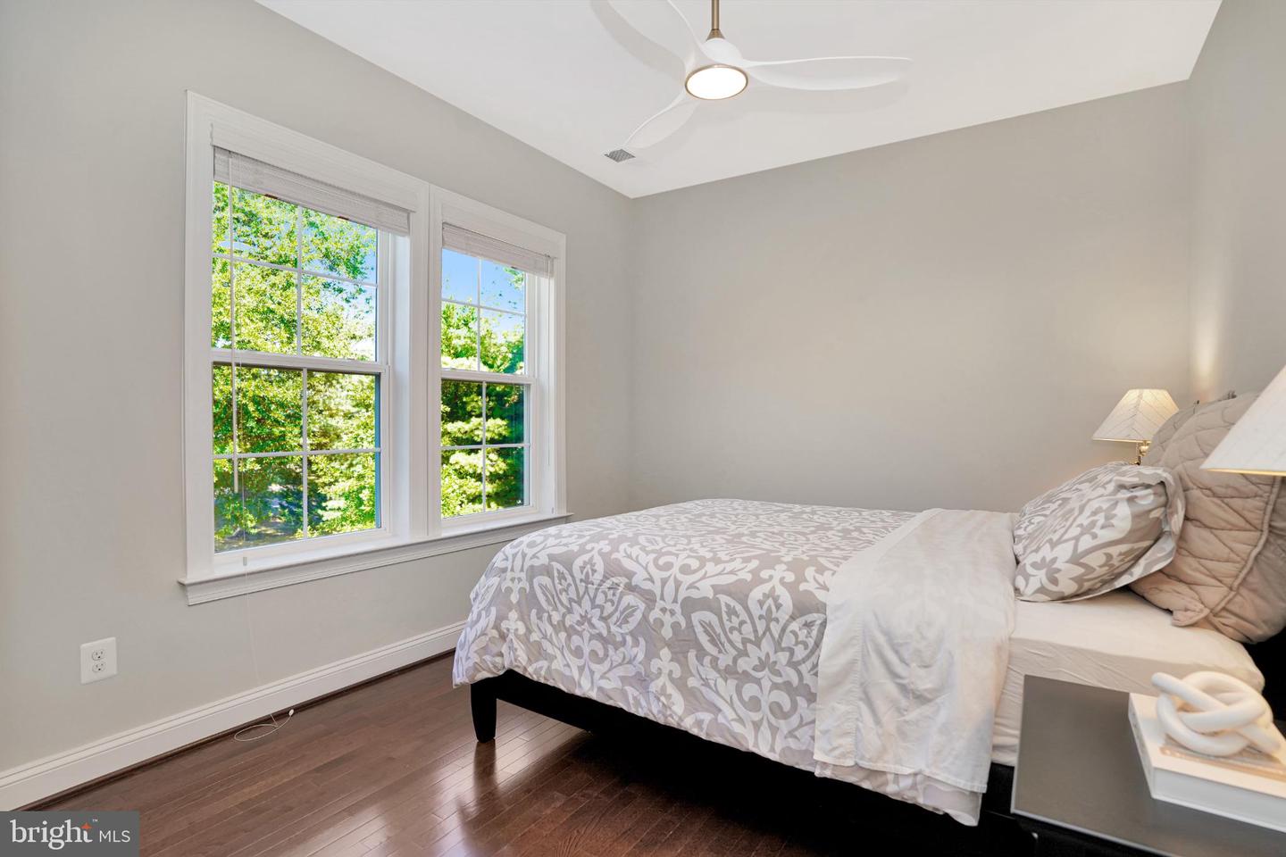 6638 SCHURTZ ST, ALEXANDRIA, Virginia 22310, 5 Bedrooms Bedrooms, 10 Rooms Rooms,4 BathroomsBathrooms,Residential,For sale,6638 SCHURTZ ST,VAFX2269534 MLS # VAFX2269534