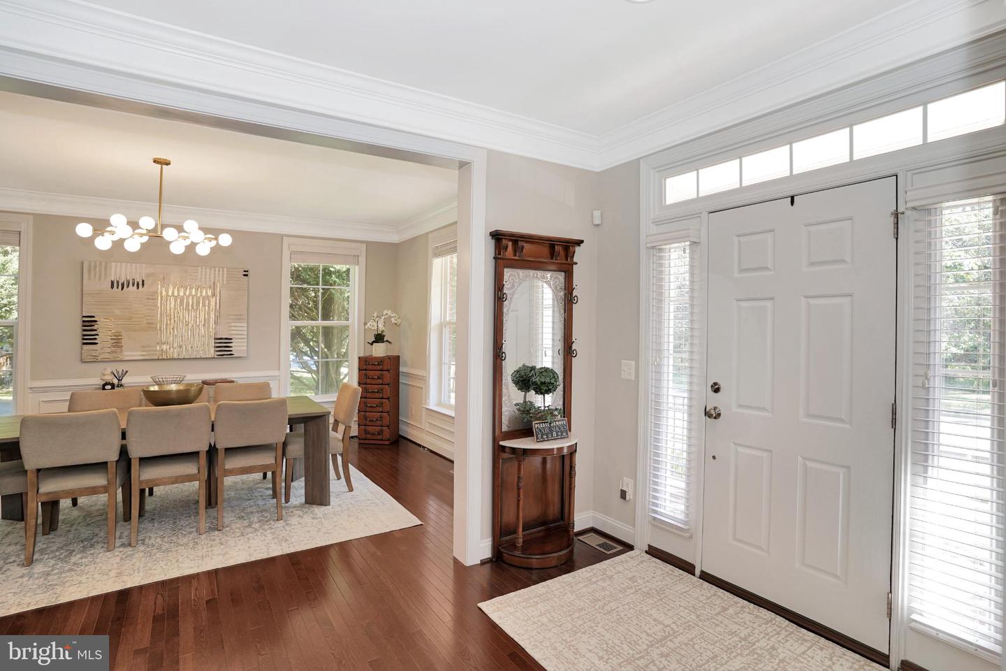 6638 SCHURTZ ST, ALEXANDRIA, Virginia 22310, 5 Bedrooms Bedrooms, 10 Rooms Rooms,4 BathroomsBathrooms,Residential,For sale,6638 SCHURTZ ST,VAFX2269534 MLS # VAFX2269534