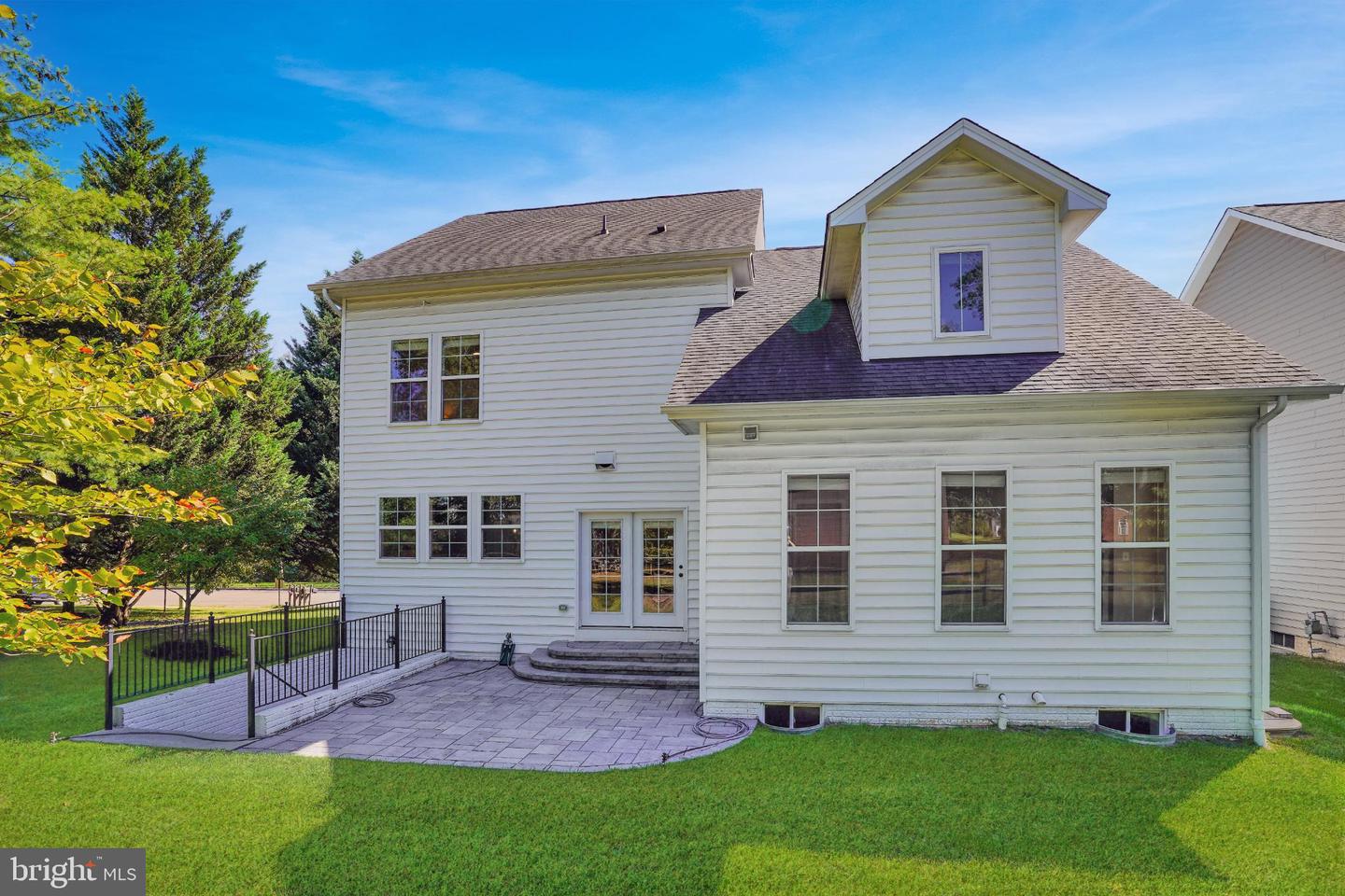 6638 SCHURTZ ST, ALEXANDRIA, Virginia 22310, 5 Bedrooms Bedrooms, 10 Rooms Rooms,4 BathroomsBathrooms,Residential,For sale,6638 SCHURTZ ST,VAFX2269534 MLS # VAFX2269534