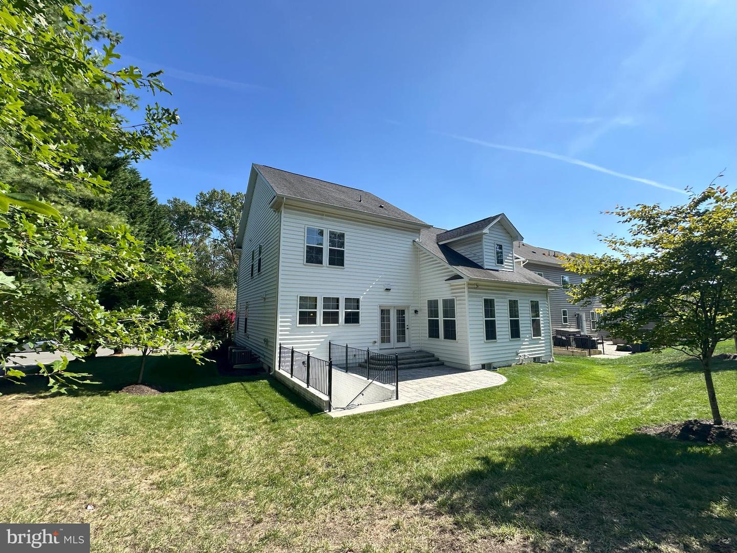 6638 SCHURTZ ST, ALEXANDRIA, Virginia 22310, 5 Bedrooms Bedrooms, 10 Rooms Rooms,4 BathroomsBathrooms,Residential,For sale,6638 SCHURTZ ST,VAFX2269534 MLS # VAFX2269534