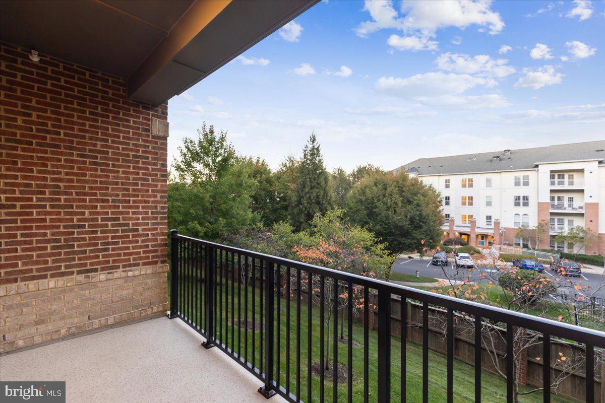 2907 BLEEKER ST #3-106, FAIRFAX, Virginia 22031, 2 Bedrooms Bedrooms, ,2 BathroomsBathrooms,Residential,For sale,2907 BLEEKER ST #3-106,VAFX2269658 MLS # VAFX2269658