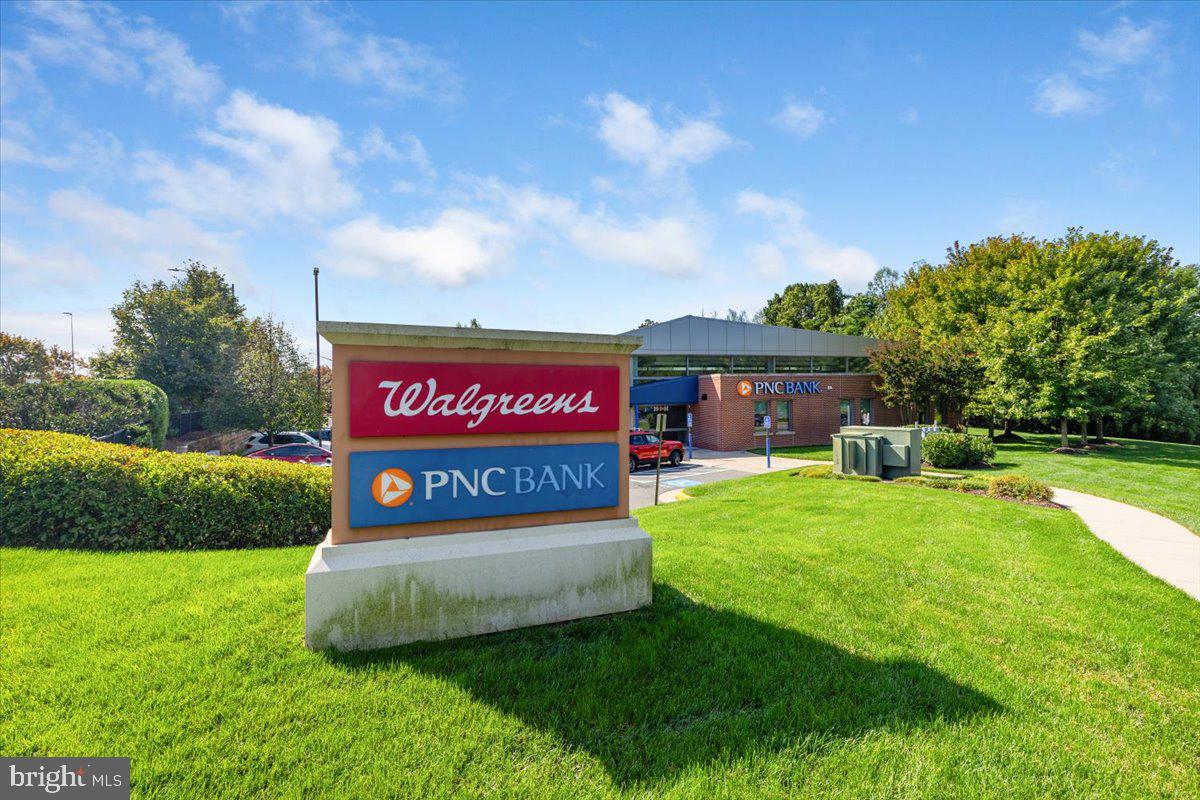 2907 BLEEKER ST #3-106, FAIRFAX, Virginia 22031, 2 Bedrooms Bedrooms, ,2 BathroomsBathrooms,Residential,For sale,2907 BLEEKER ST #3-106,VAFX2269658 MLS # VAFX2269658