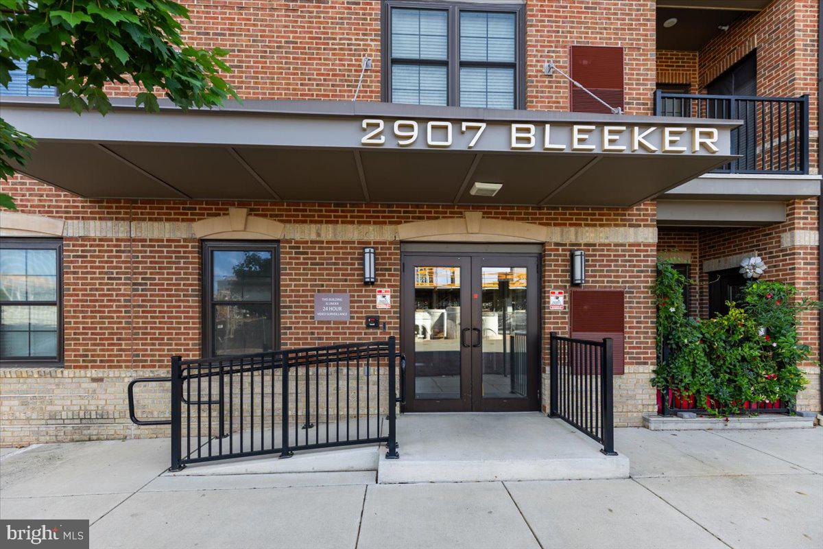 2907 BLEEKER ST #3-106, FAIRFAX, Virginia 22031, 2 Bedrooms Bedrooms, ,2 BathroomsBathrooms,Residential,For sale,2907 BLEEKER ST #3-106,VAFX2269658 MLS # VAFX2269658