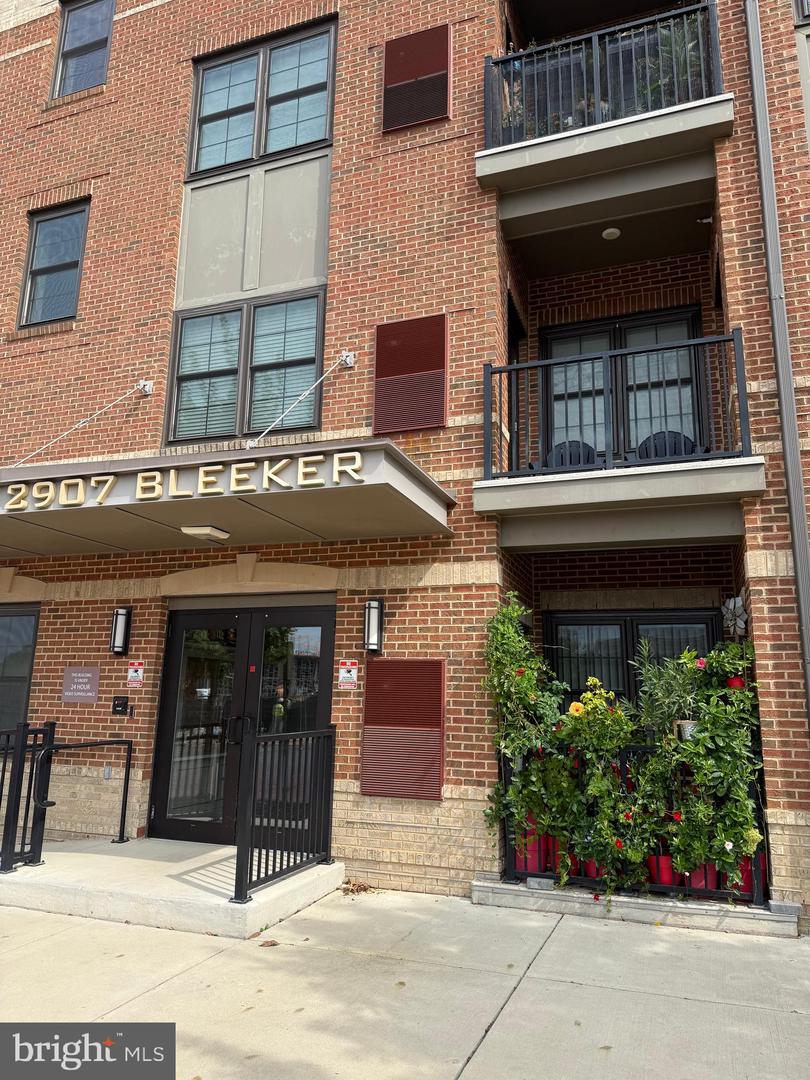 2907 BLEEKER ST #3-106, FAIRFAX, Virginia 22031, 2 Bedrooms Bedrooms, ,2 BathroomsBathrooms,Residential,For sale,2907 BLEEKER ST #3-106,VAFX2269658 MLS # VAFX2269658
