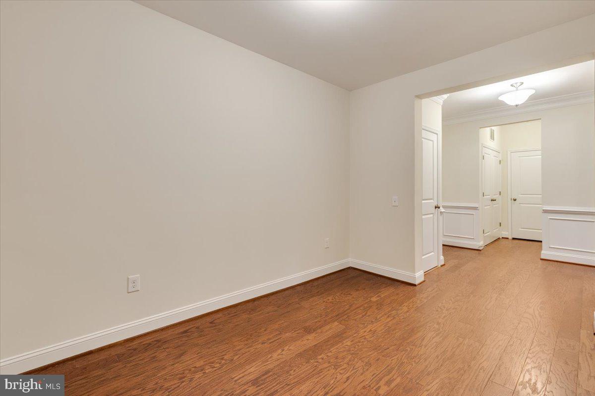 2907 BLEEKER ST #3-106, FAIRFAX, Virginia 22031, 2 Bedrooms Bedrooms, ,2 BathroomsBathrooms,Residential,For sale,2907 BLEEKER ST #3-106,VAFX2269658 MLS # VAFX2269658