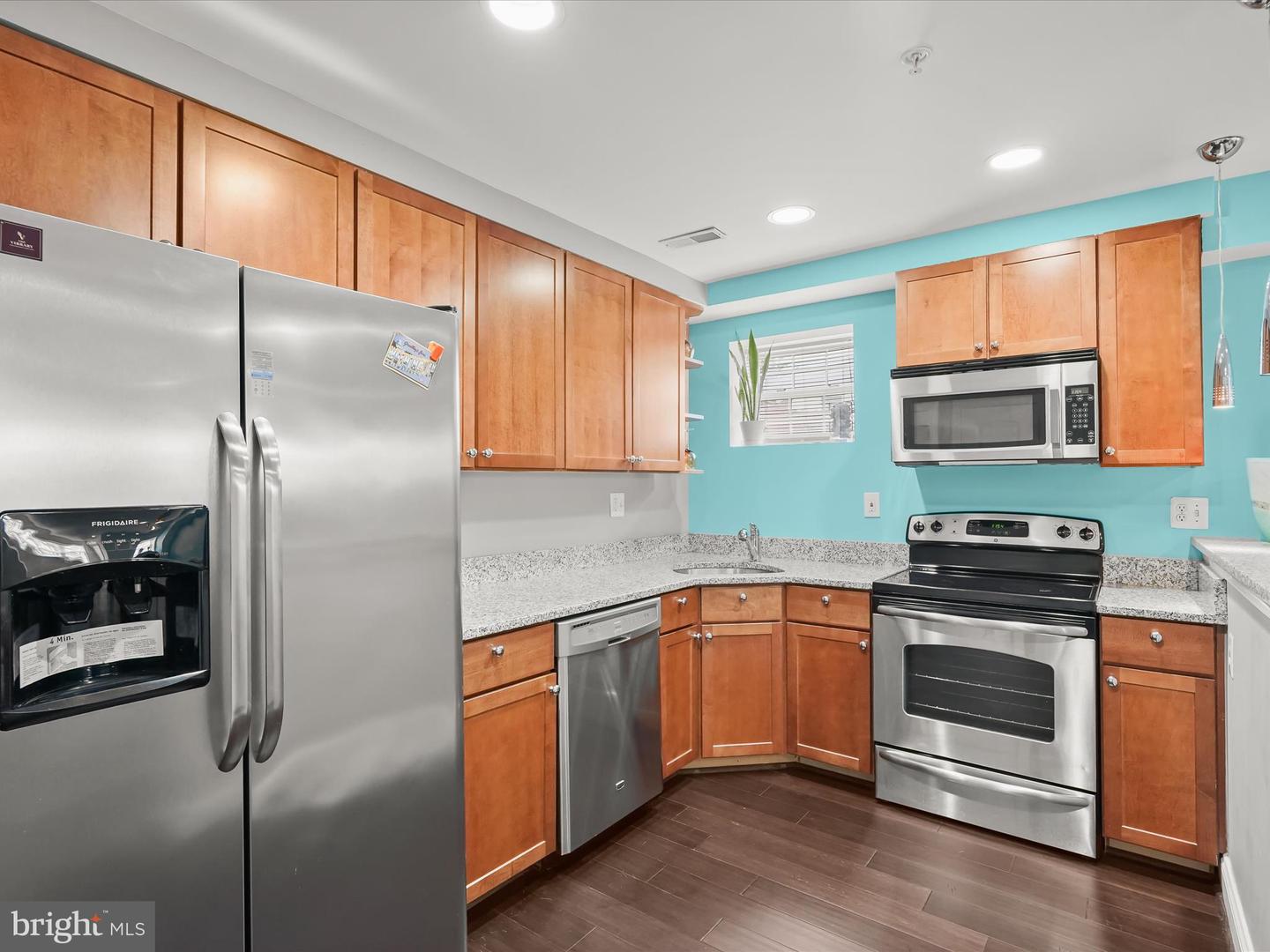 911 KENNEDY ST NW #1, WASHINGTON, District Of Columbia 20011, 2 Bedrooms Bedrooms, ,2 BathroomsBathrooms,Residential,For sale,911 KENNEDY ST NW #1,DCDC2224590 MLS # DCDC2224590