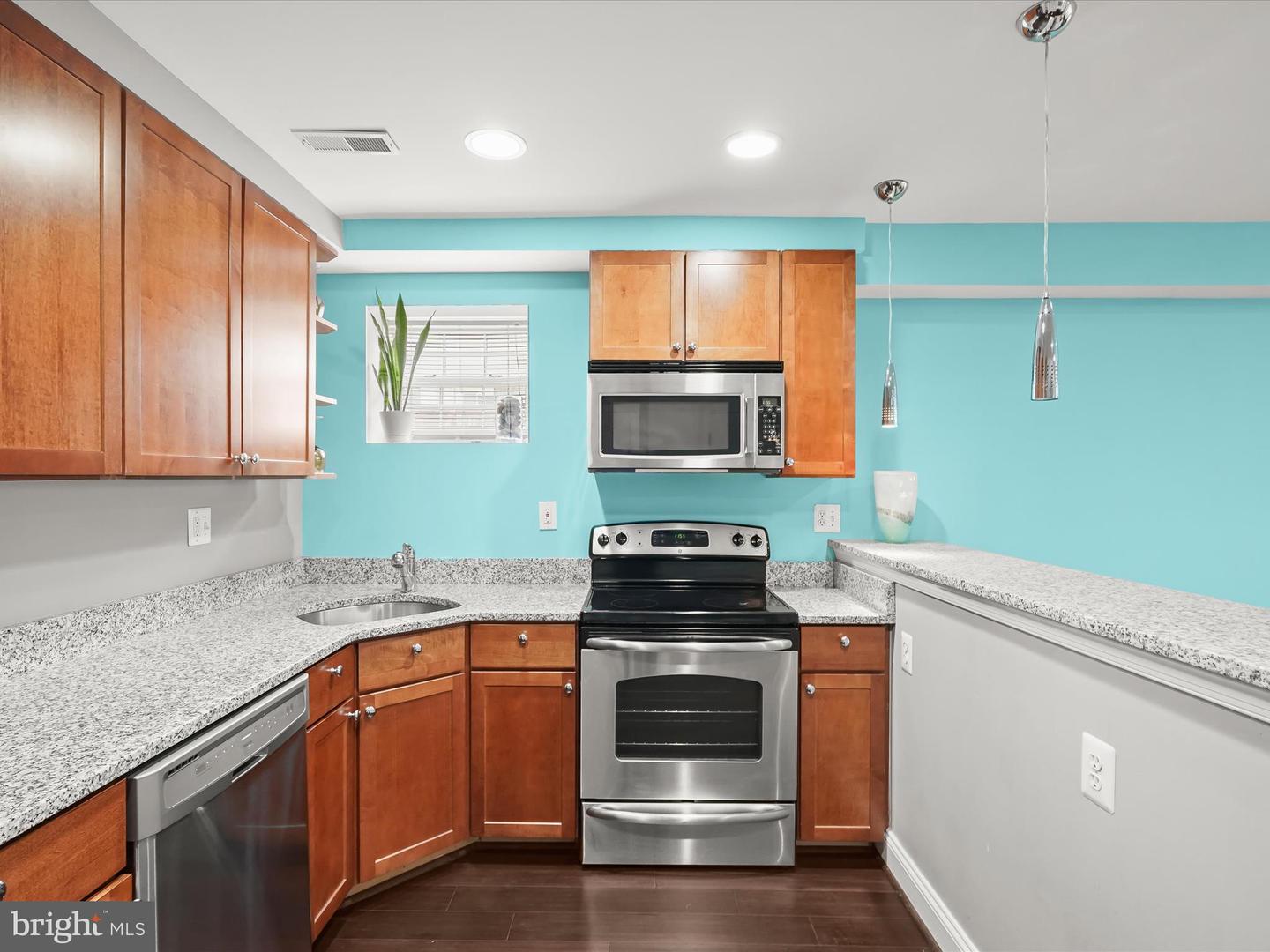 911 KENNEDY ST NW #1, WASHINGTON, District Of Columbia 20011, 2 Bedrooms Bedrooms, ,2 BathroomsBathrooms,Residential,For sale,911 KENNEDY ST NW #1,DCDC2224590 MLS # DCDC2224590