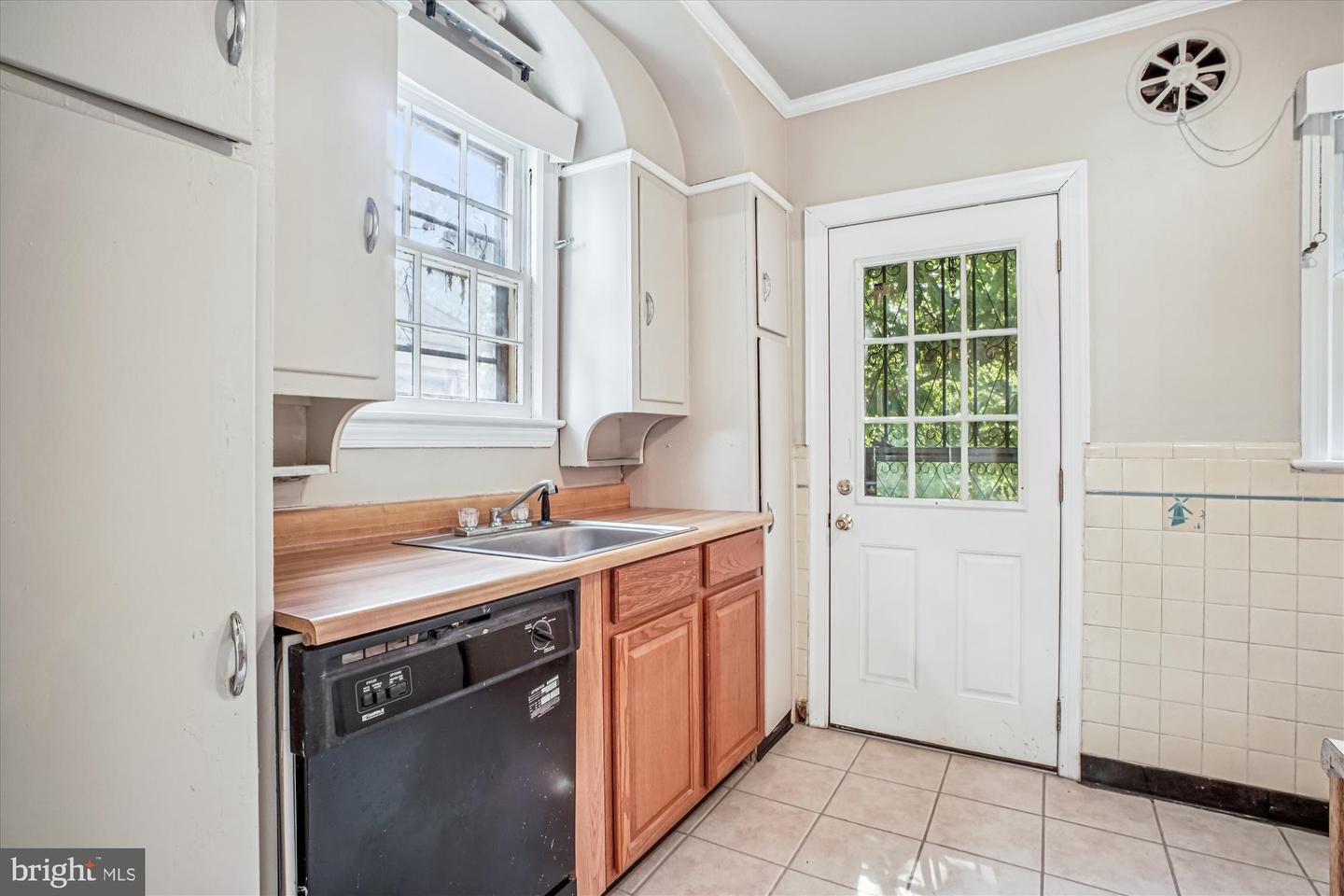 1739 ALLISON ST NE, WASHINGTON, District Of Columbia 20017, 3 Bedrooms Bedrooms, ,2 BathroomsBathrooms,Residential,For sale,1739 ALLISON ST NE,DCDC2224720 MLS # DCDC2224720