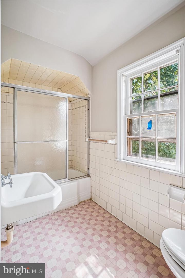 1739 ALLISON ST NE, WASHINGTON, District Of Columbia 20017, 3 Bedrooms Bedrooms, ,2 BathroomsBathrooms,Residential,For sale,1739 ALLISON ST NE,DCDC2224720 MLS # DCDC2224720