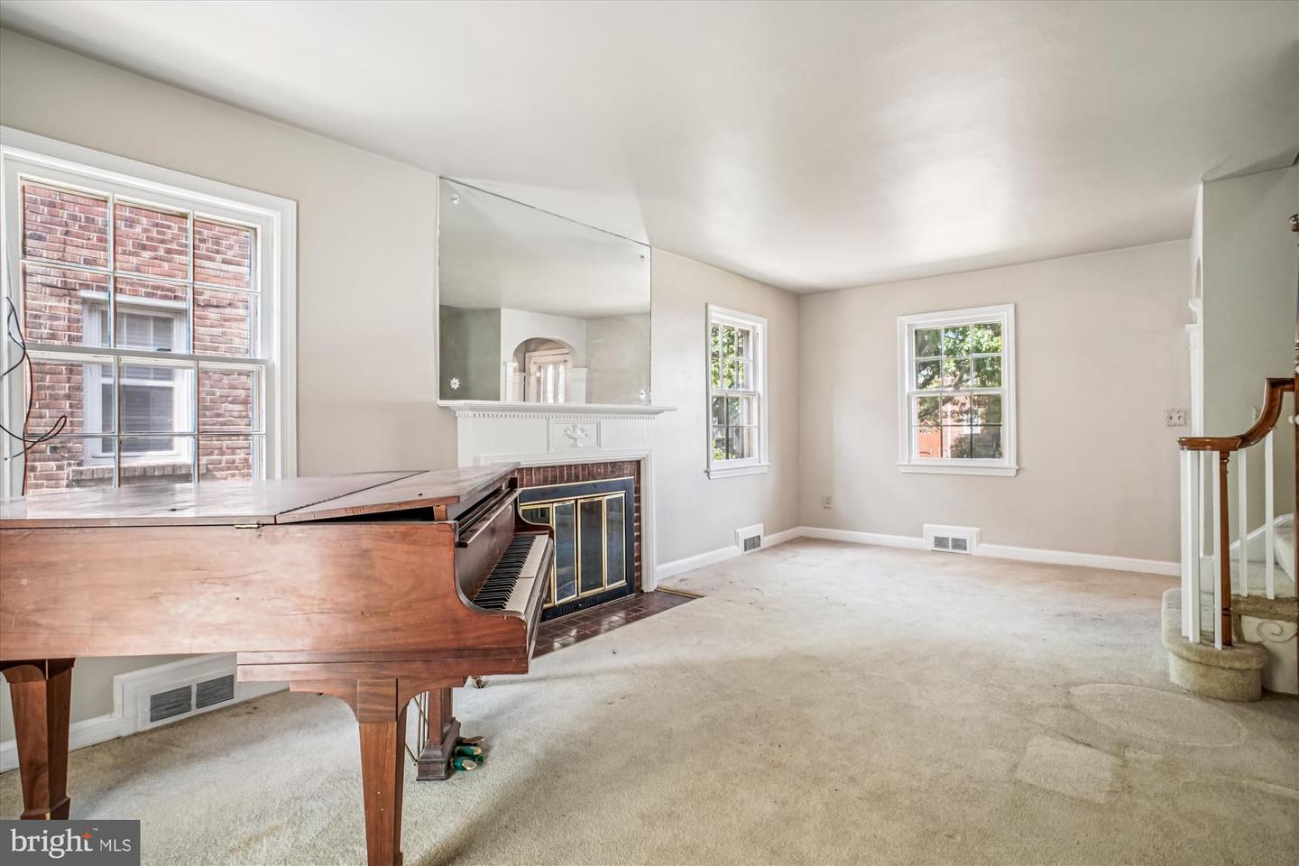 1739 ALLISON ST NE, WASHINGTON, District Of Columbia 20017, 3 Bedrooms Bedrooms, ,2 BathroomsBathrooms,Residential,For sale,1739 ALLISON ST NE,DCDC2224720 MLS # DCDC2224720