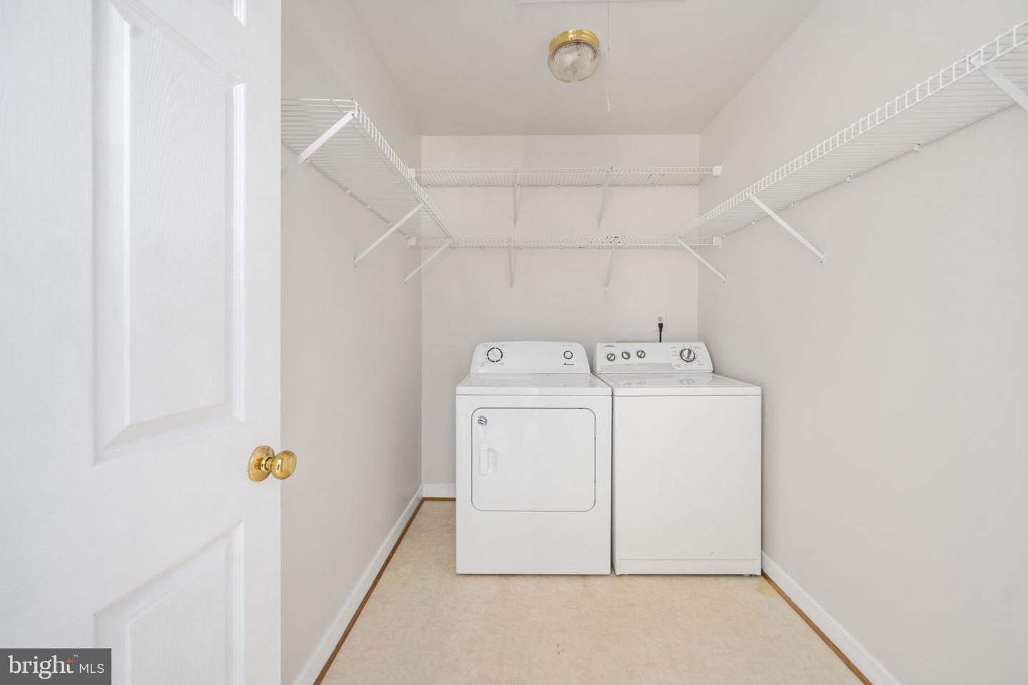 9335 JOYCE LN, MECHANICSVILLE, Virginia 23116, 4 Bedrooms Bedrooms, ,2 BathroomsBathrooms,Residential,For sale,9335 JOYCE LN,VAHA2001078 MLS # VAHA2001078