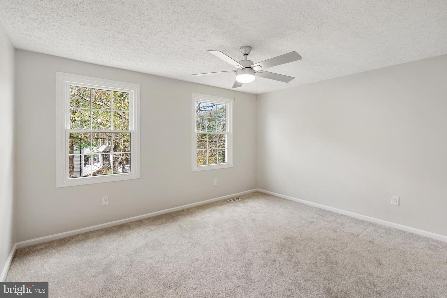 8695 YOUNG CT, SPRINGFIELD, Virginia 22153, 4 Bedrooms Bedrooms, ,3 BathroomsBathrooms,Residential,For sale,8695 YOUNG CT,VAFX2270110 MLS # VAFX2270110