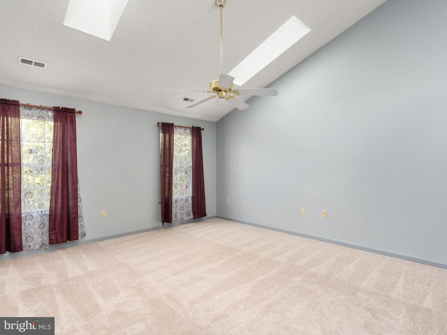 2452 HARPOON DR, STAFFORD, Virginia 22554, 3 Bedrooms Bedrooms, ,2 BathroomsBathrooms,Residential,For sale,2452 HARPOON DR,VAST2043178 MLS # VAST2043178