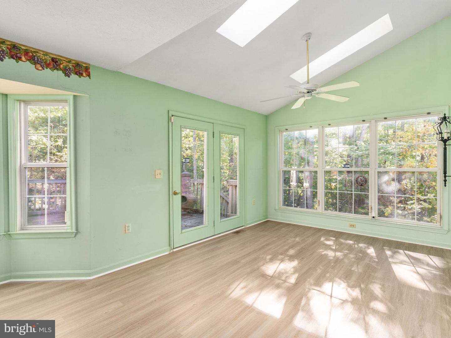 2452 HARPOON DR, STAFFORD, Virginia 22554, 3 Bedrooms Bedrooms, ,2 BathroomsBathrooms,Residential,For sale,2452 HARPOON DR,VAST2043178 MLS # VAST2043178