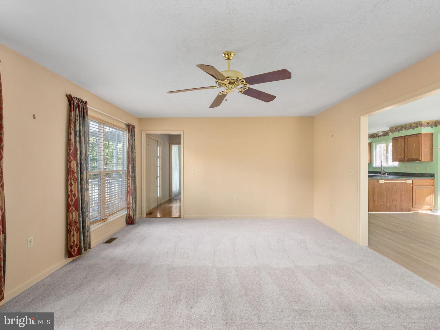 2452 HARPOON DR, STAFFORD, Virginia 22554, 3 Bedrooms Bedrooms, ,2 BathroomsBathrooms,Residential,For sale,2452 HARPOON DR,VAST2043178 MLS # VAST2043178