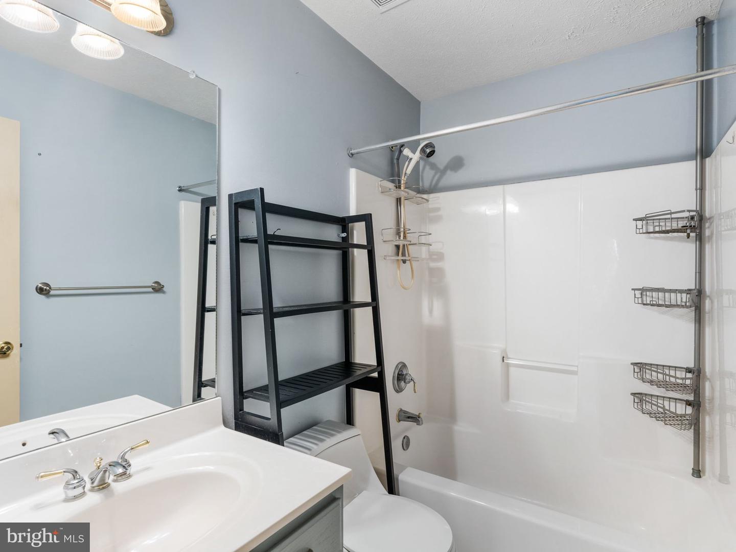 2452 HARPOON DR, STAFFORD, Virginia 22554, 3 Bedrooms Bedrooms, ,2 BathroomsBathrooms,Residential,For sale,2452 HARPOON DR,VAST2043178 MLS # VAST2043178