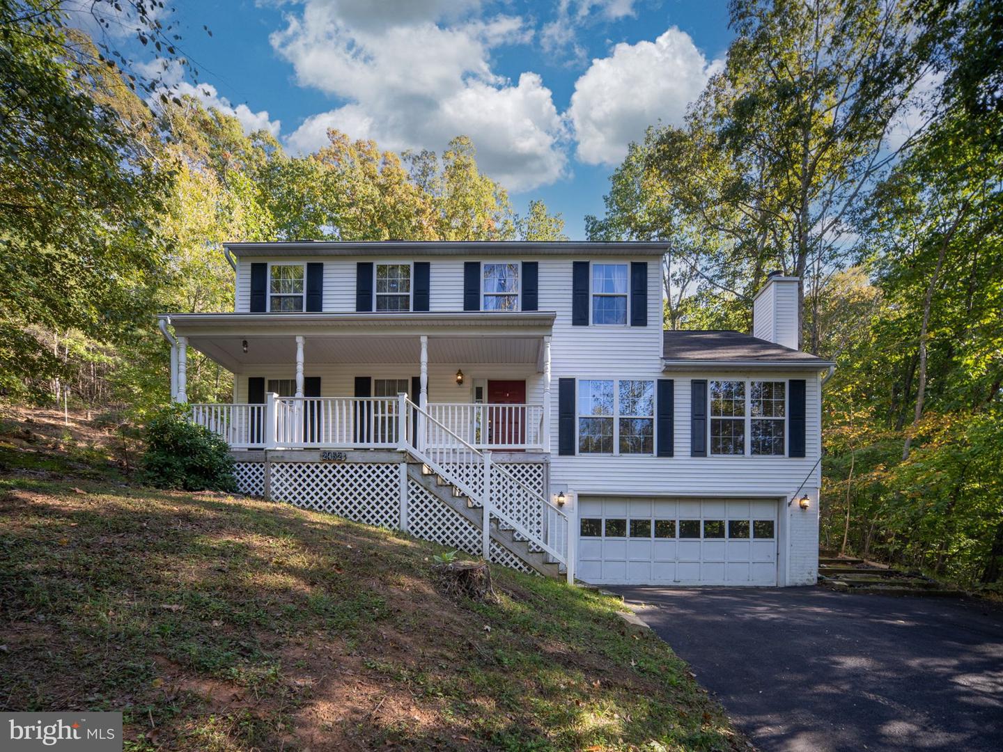2452 HARPOON DR, STAFFORD, Virginia 22554, 3 Bedrooms Bedrooms, ,2 BathroomsBathrooms,Residential,For sale,2452 HARPOON DR,VAST2043178 MLS # VAST2043178