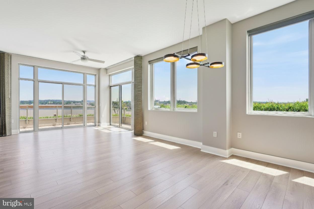 88 V ST SW #PH1, WASHINGTON, District Of Columbia 20024, 2 Bedrooms Bedrooms, ,2 BathroomsBathrooms,Residential,For sale,88 V ST SW #PH1,DCDC2225026 MLS # DCDC2225026