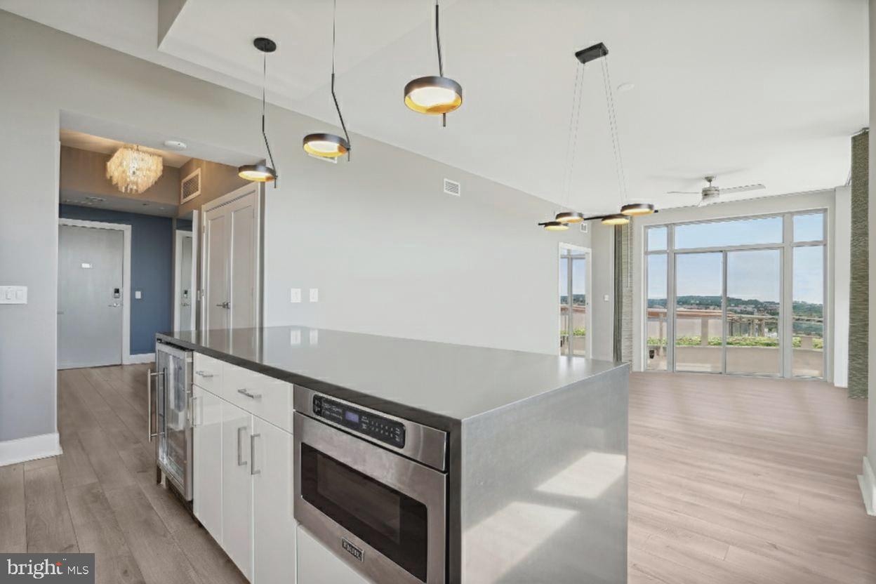 88 V ST SW #PH1, WASHINGTON, District Of Columbia 20024, 2 Bedrooms Bedrooms, ,2 BathroomsBathrooms,Residential,For sale,88 V ST SW #PH1,DCDC2225026 MLS # DCDC2225026