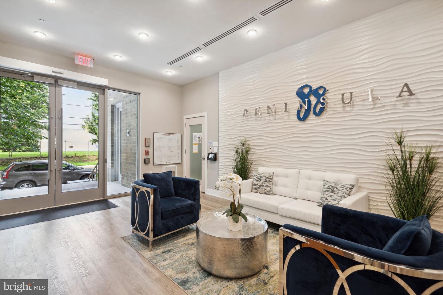 88 V ST SW #PH1, WASHINGTON, District Of Columbia 20024, 2 Bedrooms Bedrooms, ,2 BathroomsBathrooms,Residential,For sale,88 V ST SW #PH1,DCDC2225026 MLS # DCDC2225026