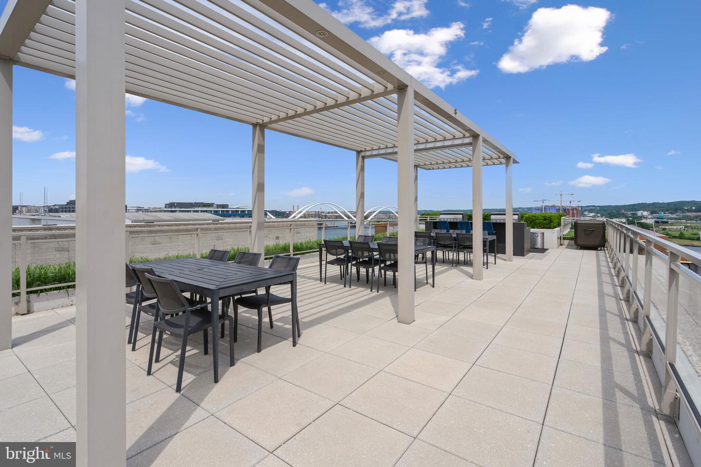 88 V ST SW #PH1, WASHINGTON, District Of Columbia 20024, 2 Bedrooms Bedrooms, ,2 BathroomsBathrooms,Residential,For sale,88 V ST SW #PH1,DCDC2225026 MLS # DCDC2225026