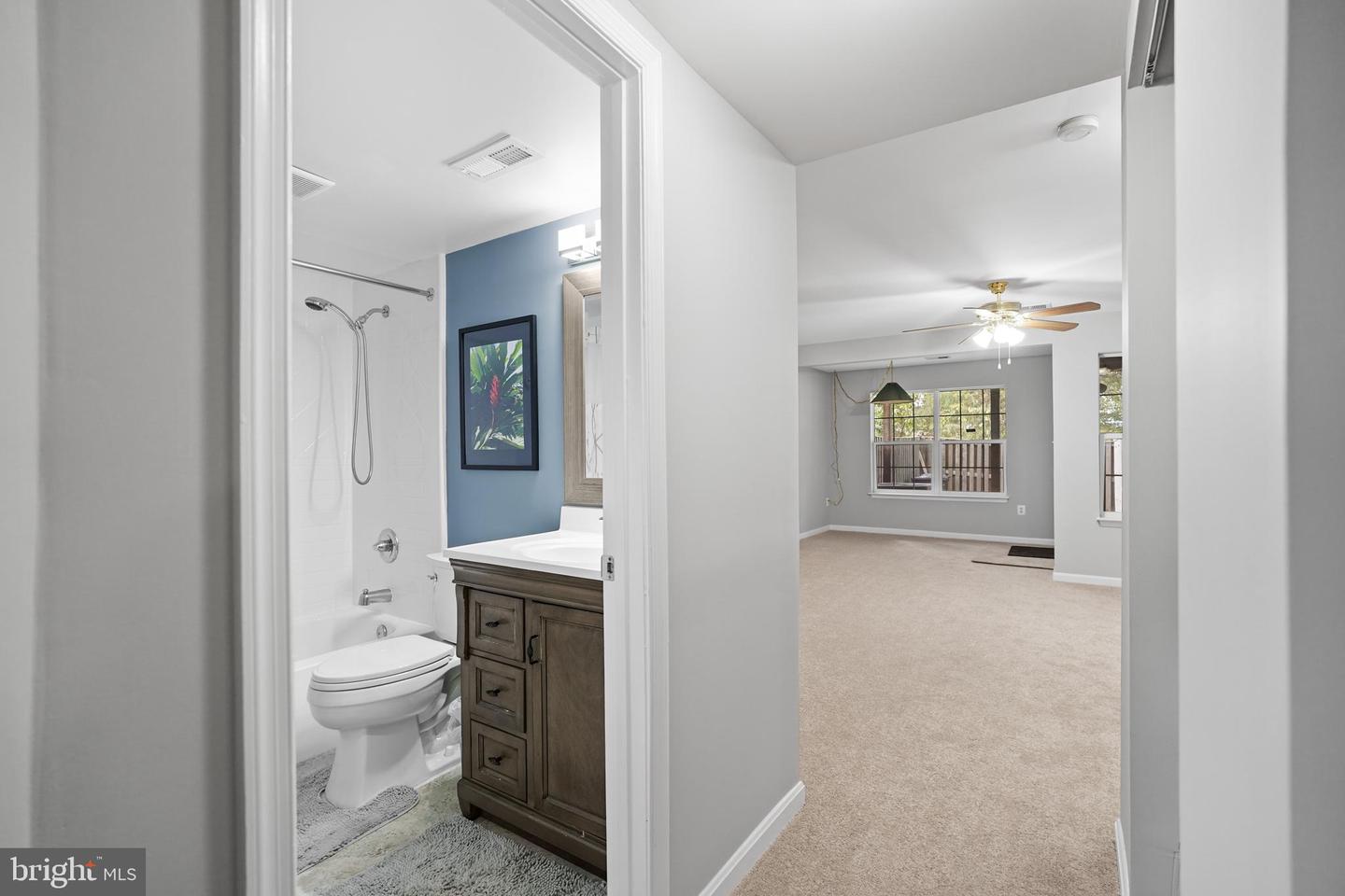 10288 BUTTERNUT CIR, MANASSAS, Virginia 20110, 4 Bedrooms Bedrooms, ,3 BathroomsBathrooms,Residential,For sale,10288 BUTTERNUT CIR,VAPW2106308 MLS # VAPW2106308
