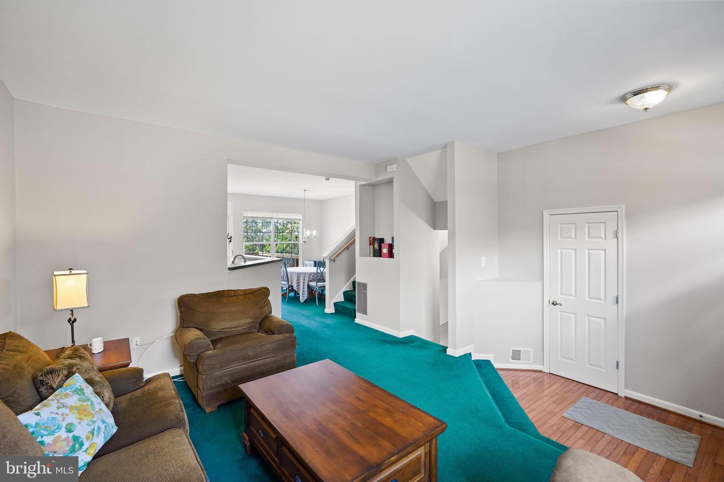10288 BUTTERNUT CIR, MANASSAS, Virginia 20110, 4 Bedrooms Bedrooms, ,3 BathroomsBathrooms,Residential,For sale,10288 BUTTERNUT CIR,VAPW2106308 MLS # VAPW2106308