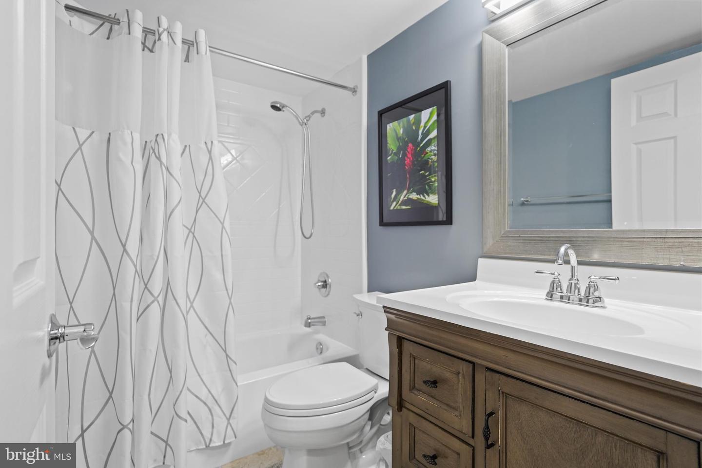 10288 BUTTERNUT CIR, MANASSAS, Virginia 20110, 4 Bedrooms Bedrooms, ,3 BathroomsBathrooms,Residential,For sale,10288 BUTTERNUT CIR,VAPW2106308 MLS # VAPW2106308