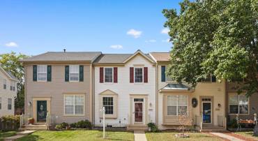 10288 BUTTERNUT CIR, MANASSAS, Virginia 20110, 4 Bedrooms Bedrooms, ,3 BathroomsBathrooms,Residential,For sale,10288 BUTTERNUT CIR,VAPW2106308 MLS # VAPW2106308