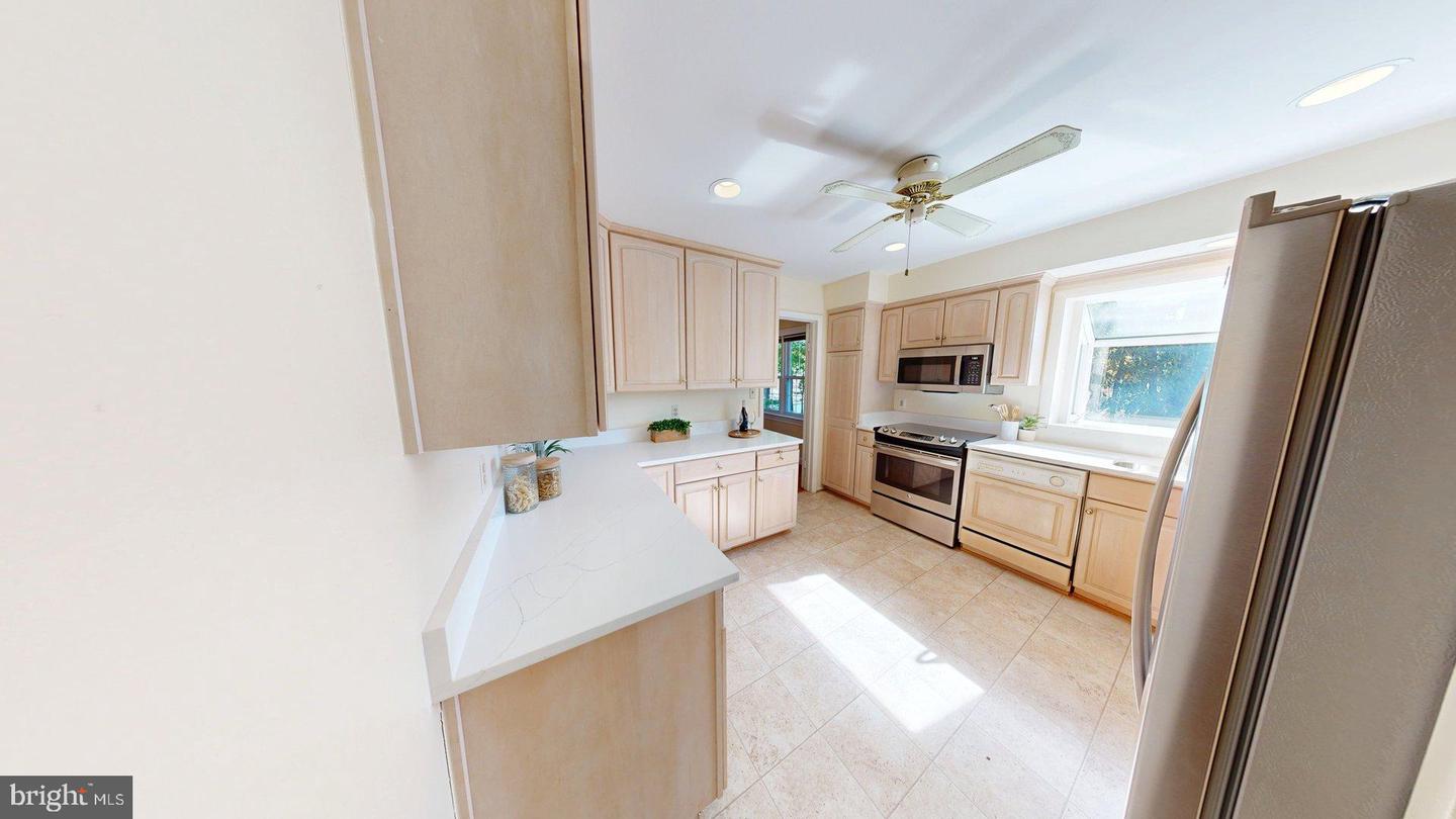 8352 ORANGE CT, ALEXANDRIA, Virginia 22309, 4 Bedrooms Bedrooms, ,2 BathroomsBathrooms,Residential,For sale,8352 ORANGE CT,VAFX2272502 MLS # VAFX2272502
