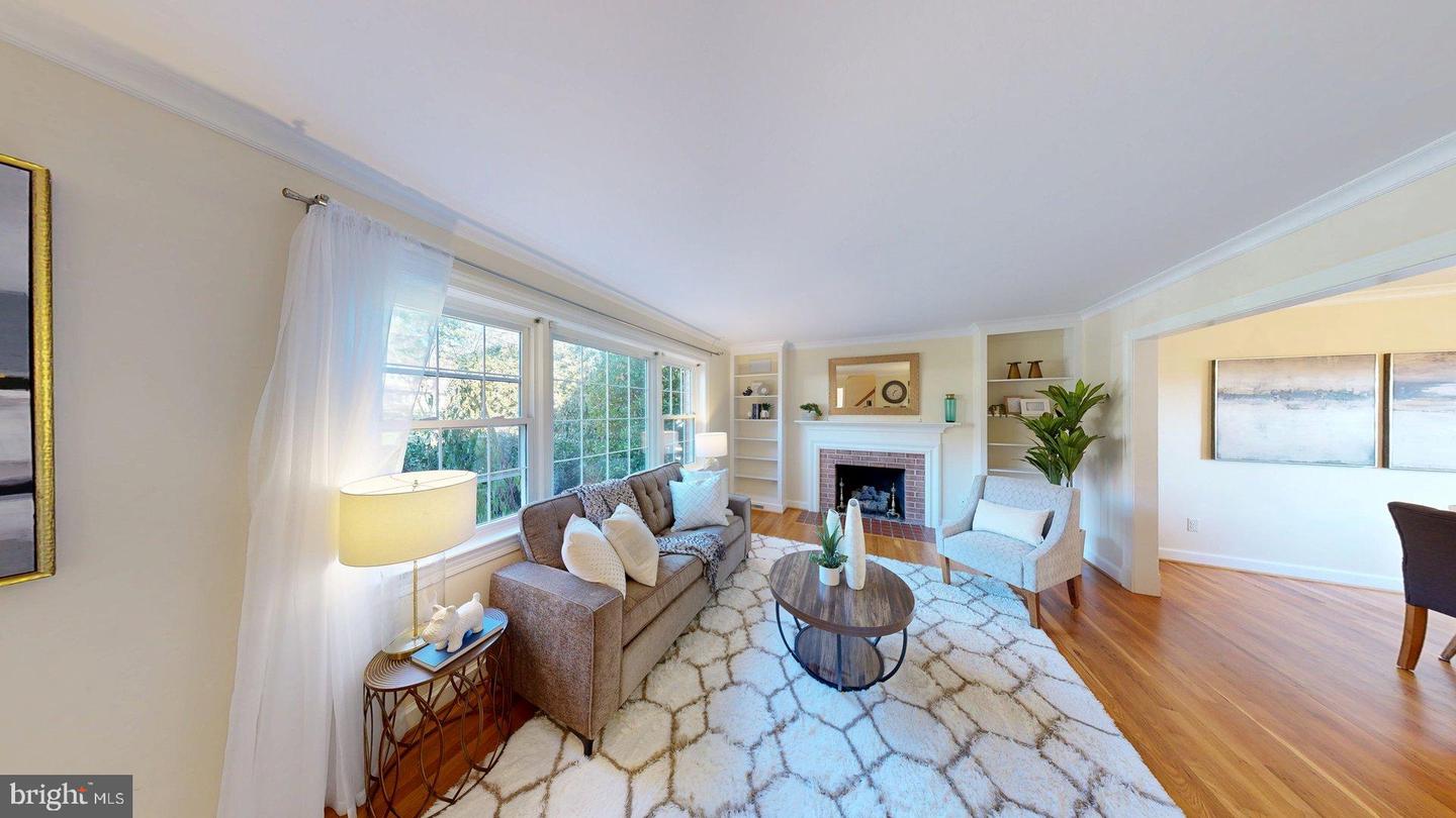 8352 ORANGE CT, ALEXANDRIA, Virginia 22309, 4 Bedrooms Bedrooms, ,2 BathroomsBathrooms,Residential,For sale,8352 ORANGE CT,VAFX2272502 MLS # VAFX2272502