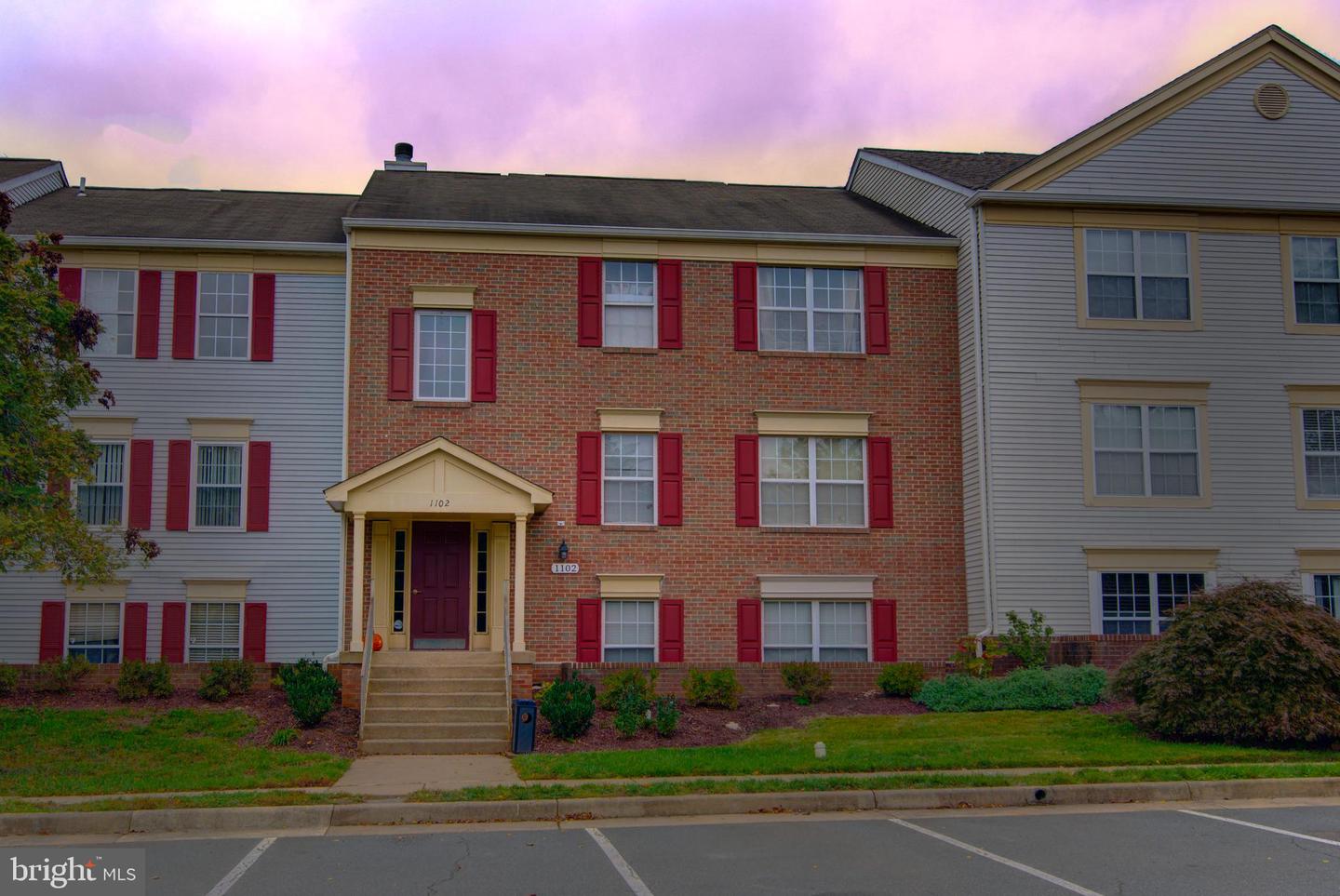 1102 HUNTMASTER #301, LEESBURG, Virginia 20176, 2 Bedrooms Bedrooms, ,1 BathroomBathrooms,Residential,For sale,1102 HUNTMASTER #301,VALO2108198 MLS # VALO2108198