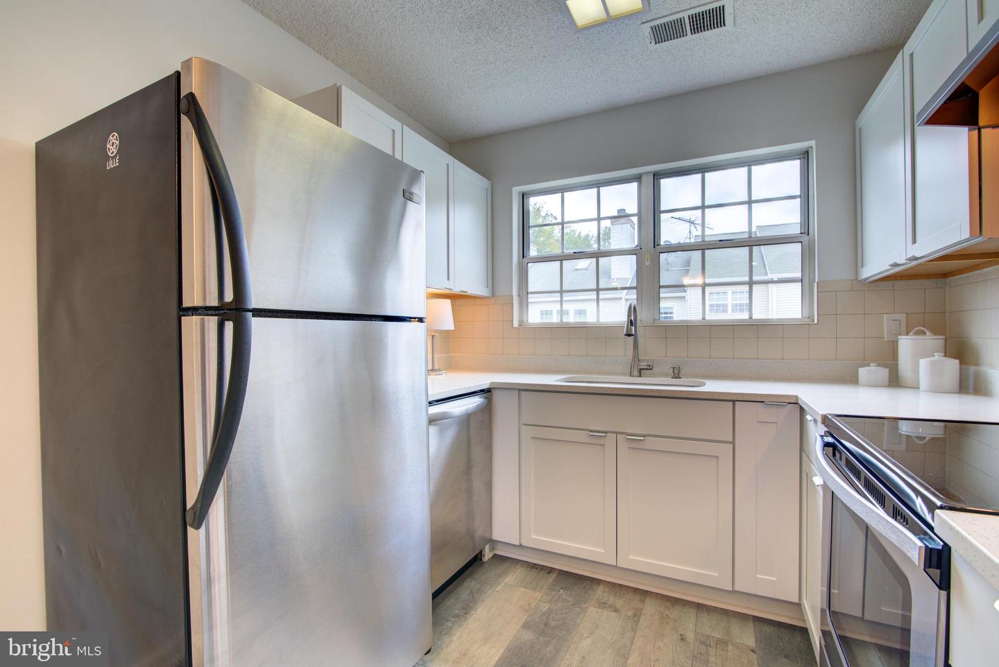 1102 HUNTMASTER #301, LEESBURG, Virginia 20176, 2 Bedrooms Bedrooms, ,1 BathroomBathrooms,Residential,For sale,1102 HUNTMASTER #301,VALO2108198 MLS # VALO2108198